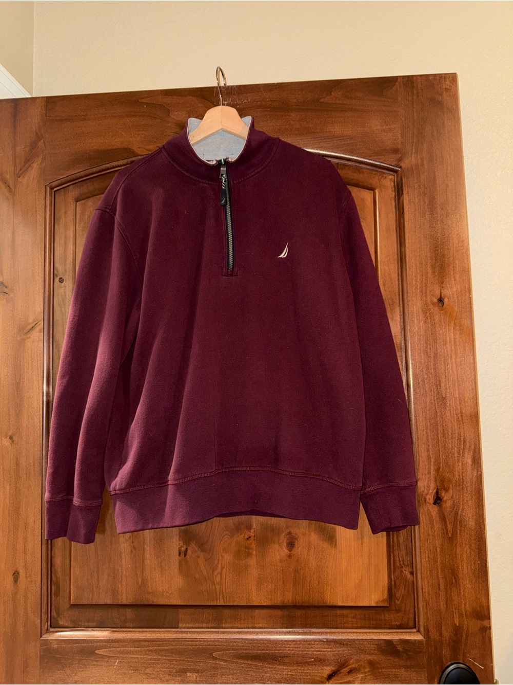 Nautica Quarter-Zip Sweatshirt – Men’s Large – Burgundy